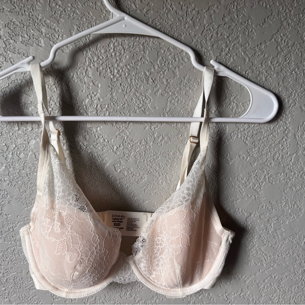 Soma Cream Lace lightest lift ivory Underwire Bra 32D NWT